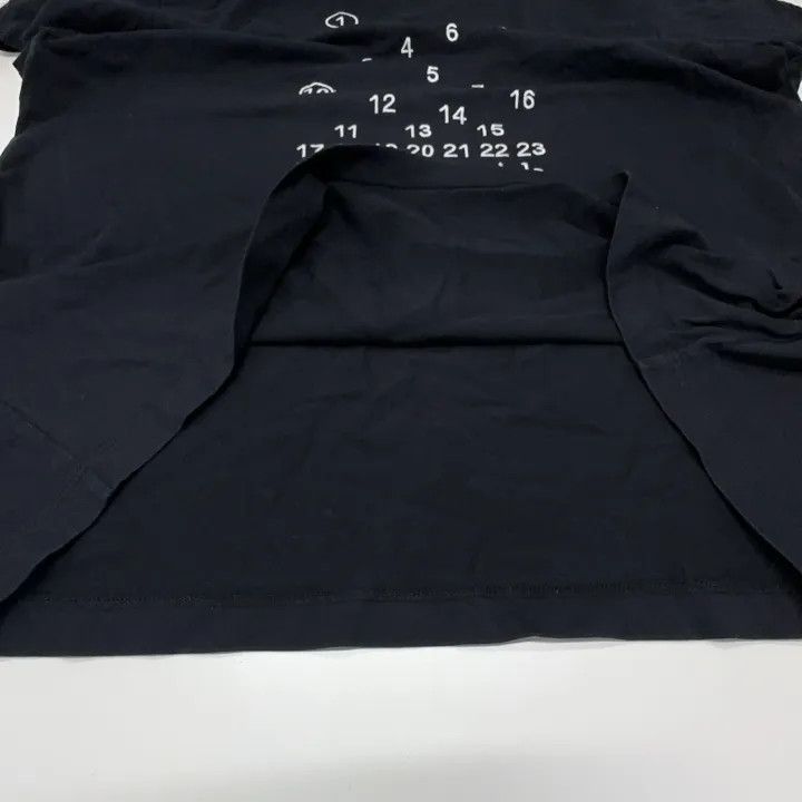 Maison Margiela Maison Margiela FW22 Black Logo Short-Sleeve T-Shirt 0079 Size US S / EU 44-46 / 1 - 9 Thumbnail