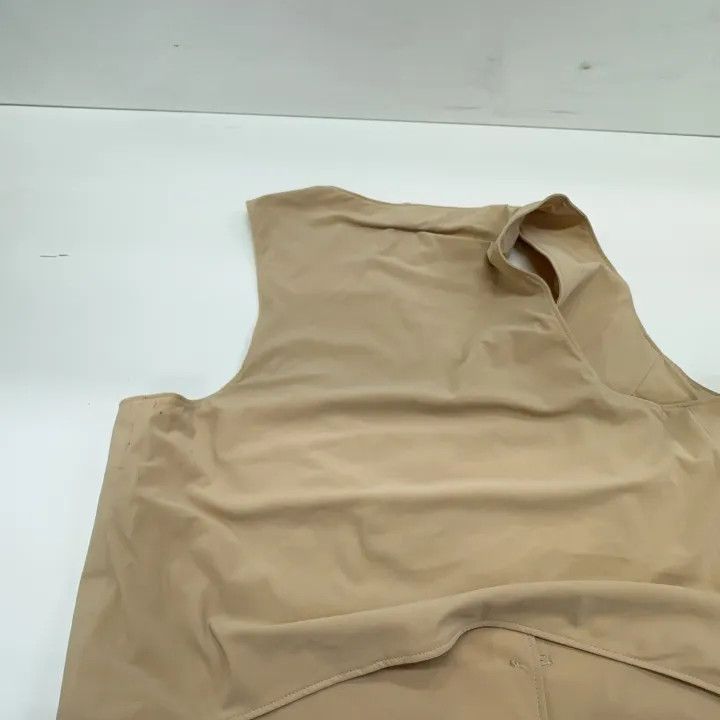 Maison Margiela MM6 Maison Margiela Stylish Solid Color Vest 0079 Size US M / EU 48-50 / 2 - 8 Thumbnail