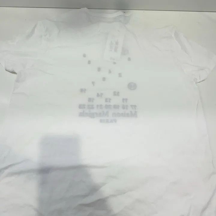 Maison Margiela Maison Margiela FW22 Digital Embroidery T-shirt 0079 Size US S / EU 44-46 / 1 - 13 Thumbnail