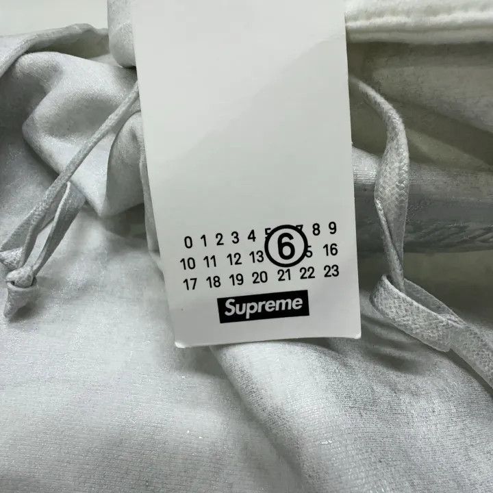 Maison Margiela Supreme x MM6 Maison Margiela White Hoodie 0079 Size US S / EU 44-46 / 1 - 5 Thumbnail