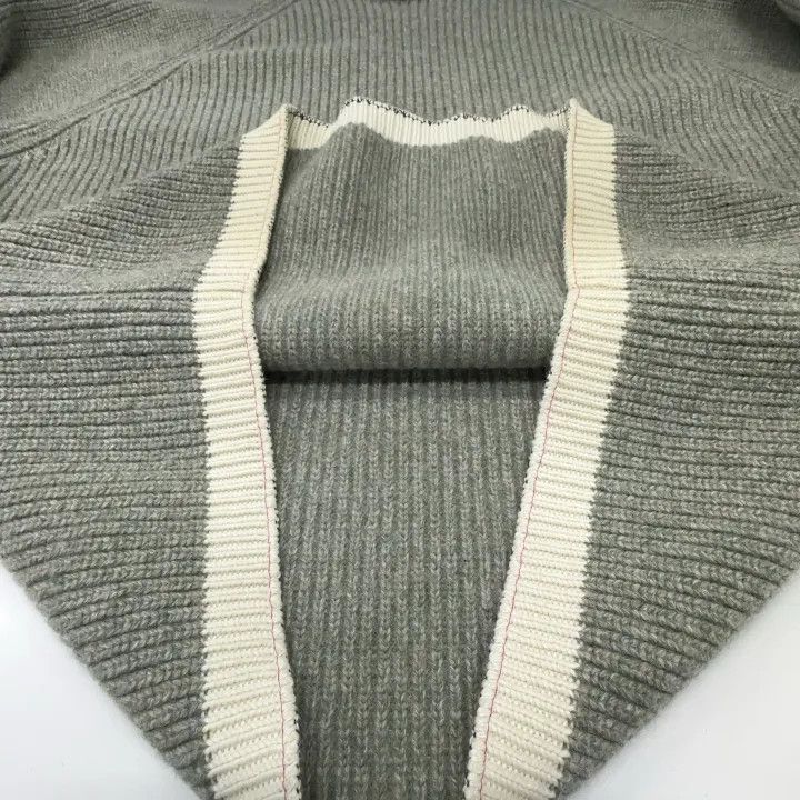 Maison Margiela Maison Margiela Men's Knit Sweater in Gray 0079 Size US M / EU 48-50 / 2 - 6 Thumbnail