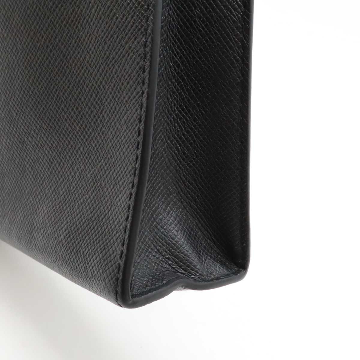 Louis Vuitton Louis Vuitton Louis Vuitton Pochette Voyage MM Calf Leather Clutch Bag Leather Clutch Bag M30547 DUTY FREE for USA Size ONE SIZE - 5 Thumbnail
