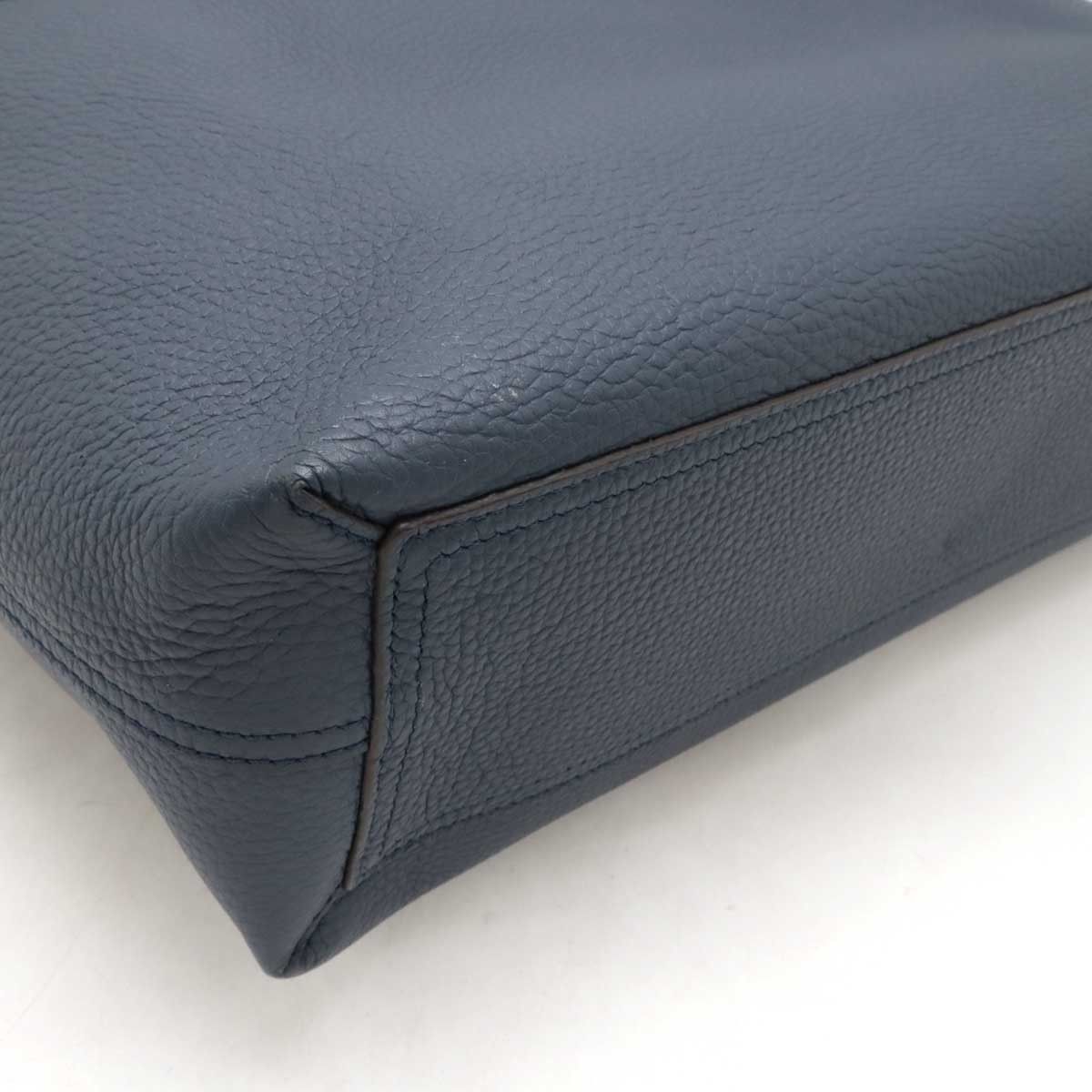 Louis Vuitton Louis Vuitton Louis Vuitton Cabas Voyage NV Taurillon 2way bag Leather Shoulder Bag M53240 DUTY FREE for USA Size ONE SIZE - 3 Thumbnail