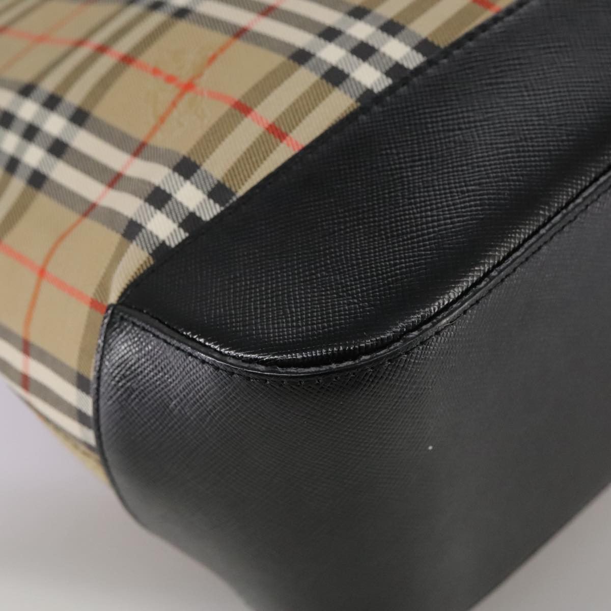 Burberry Burberry Nova Check handbag Size ONE SIZE - 9 Thumbnail