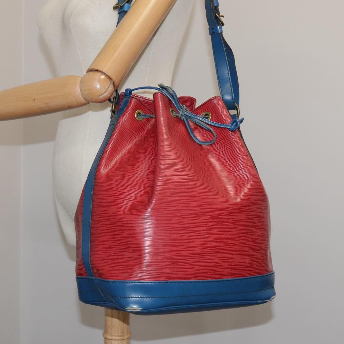 Louis Vuitton Louis Vuitton Noé shoulder Size ONE SIZE - 11 Thumbnail