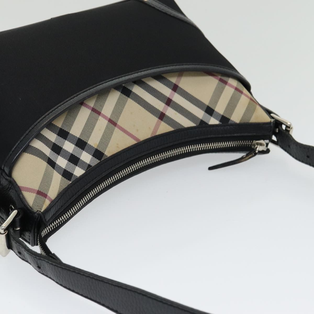 Burberry Burberry Nova Check shoulder Size ONE SIZE - 12 Thumbnail