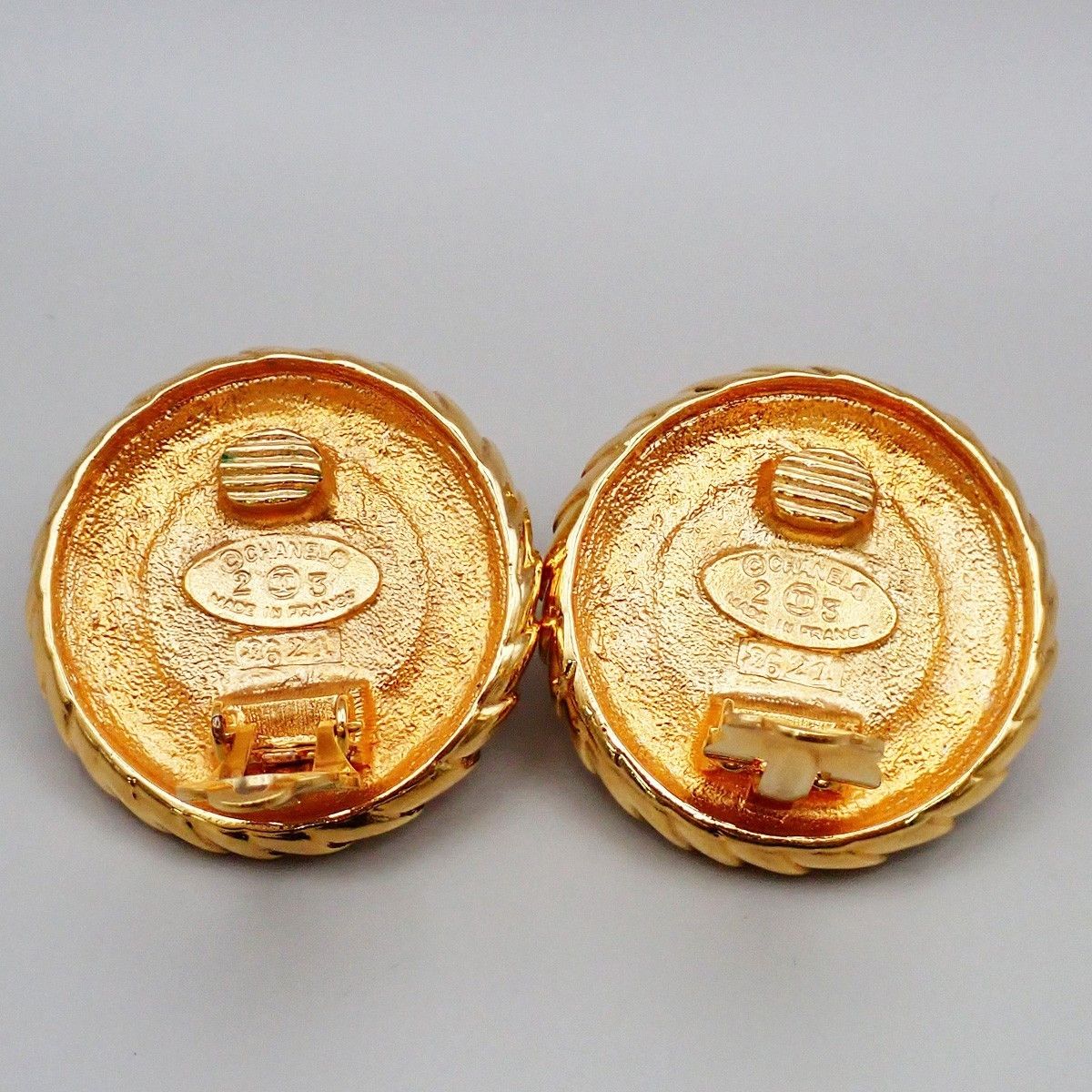 Chanel Chanel Baroque earring Size ONE SIZE - 9 Thumbnail