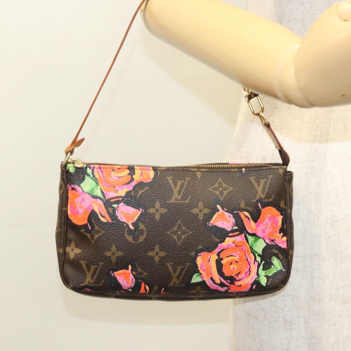 Louis Vuitton Louis Vuitton Pochette Accessoire clutch Size ONE SIZE - 17 Thumbnail