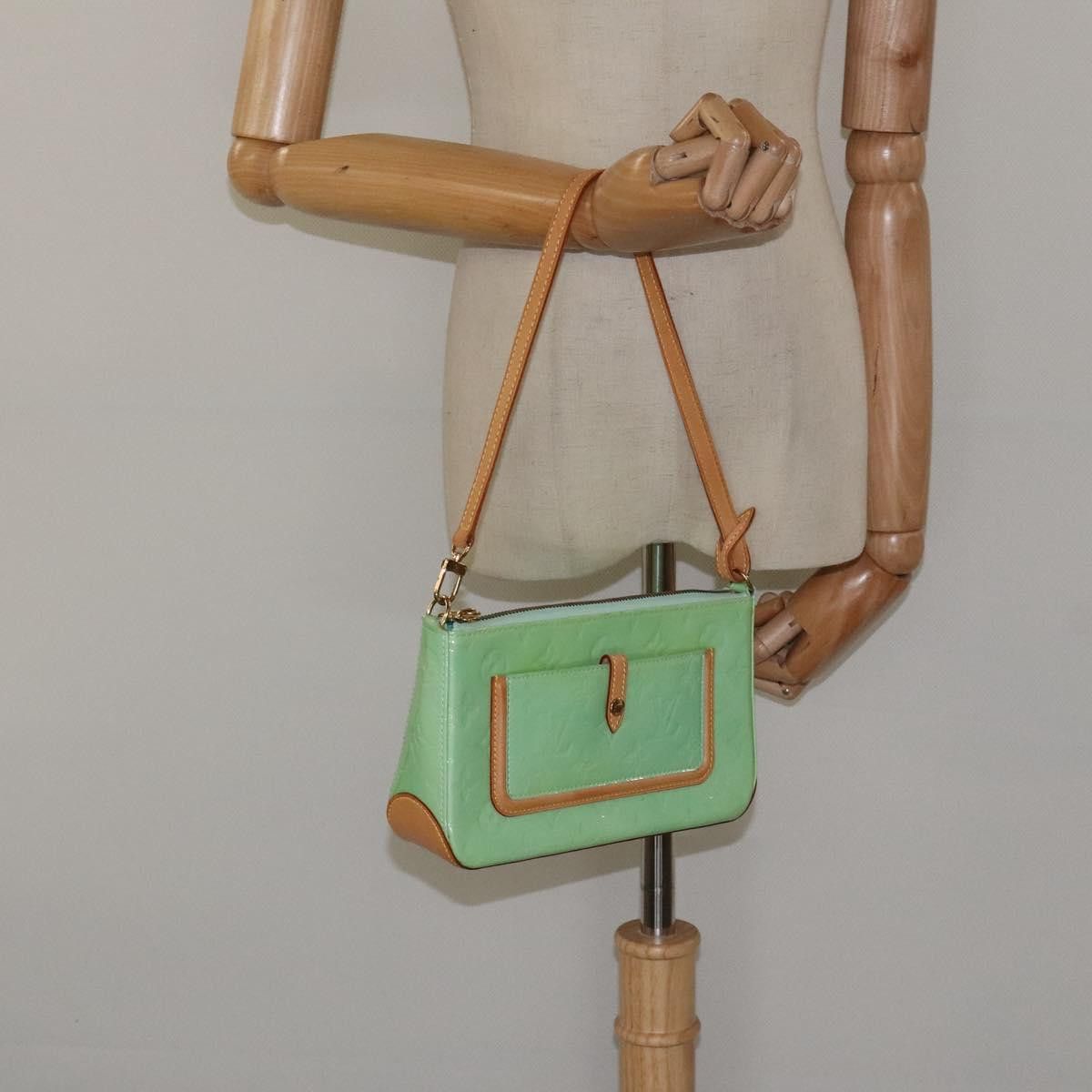 Louis Vuitton Louis Vuitton Mallory clutch Size ONE SIZE - 18 Thumbnail