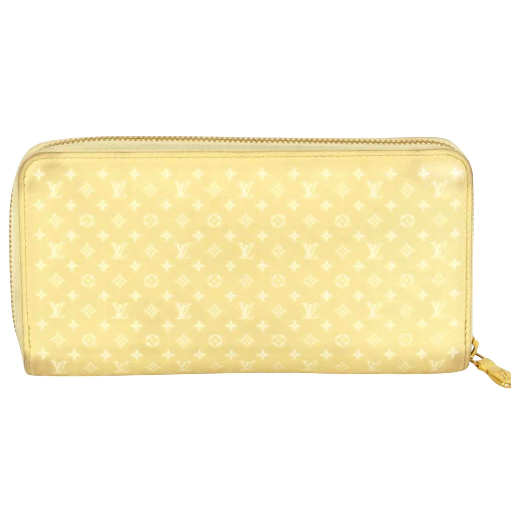 Louis Vuitton Louis Vuitton wallet Size ONE SIZE - 2 Thumbnail