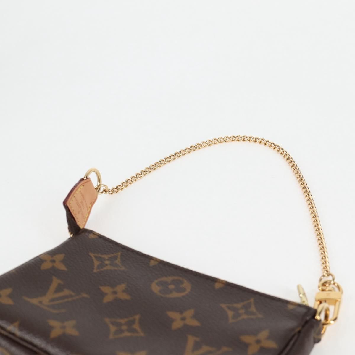 Louis Vuitton Louis Vuitton Mini Pochette Accessoires clutch Size ONE SIZE - 21 Thumbnail