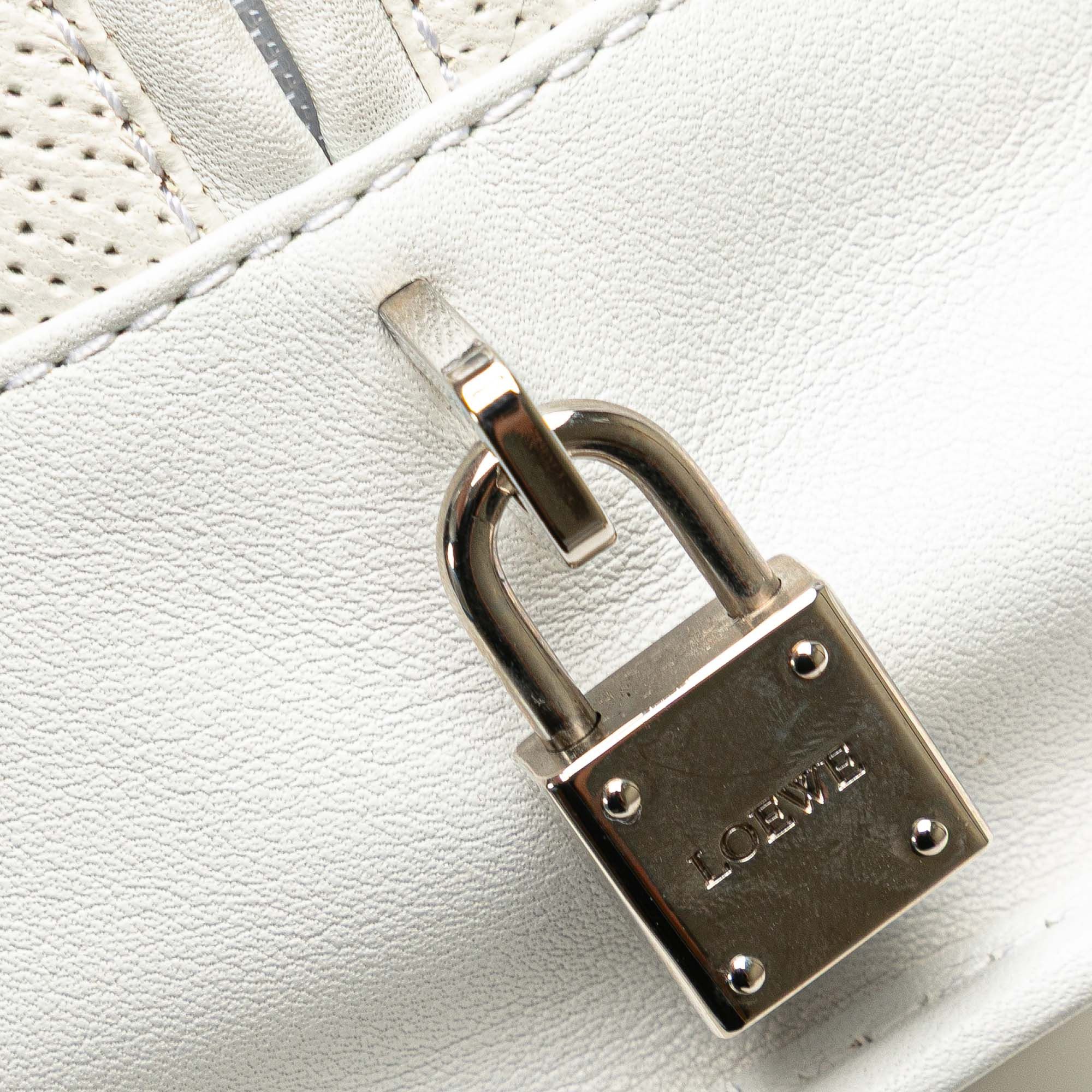 Loewe LOEWE Perforated Leather Amazona 28 Size ONE SIZE - 11 Thumbnail