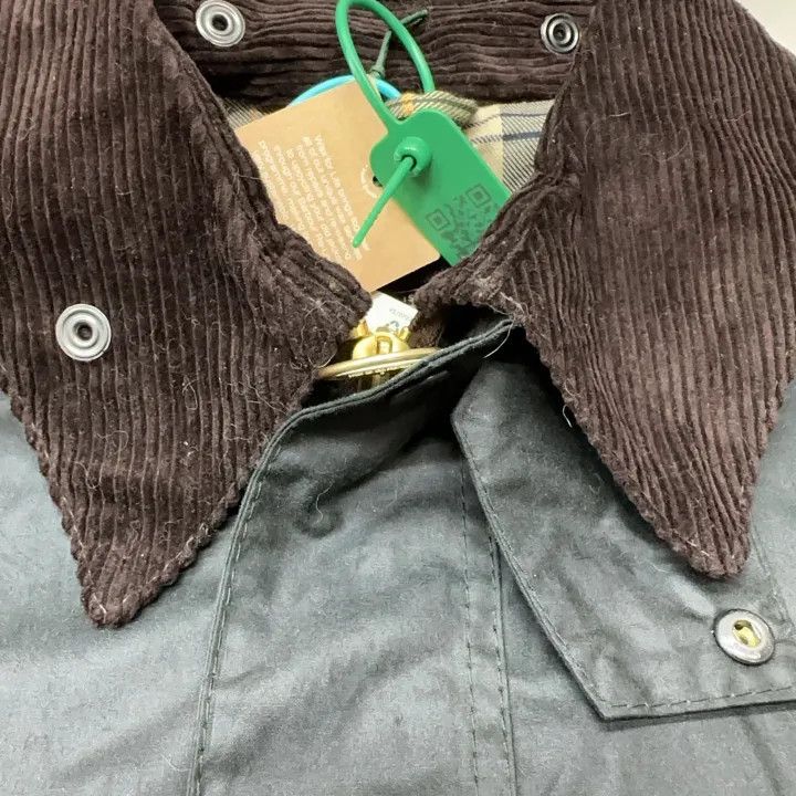 Barbour Barbour Classic Long Sleeve Wax Jacket 0079 Size US L / EU 52-54 / 3 - 5 Thumbnail
