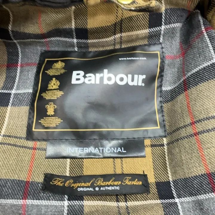 Barbour Barbour International Men’s Black Waxed Jacket 0079 Size US M / EU 48-50 / 2 - 3 Thumbnail