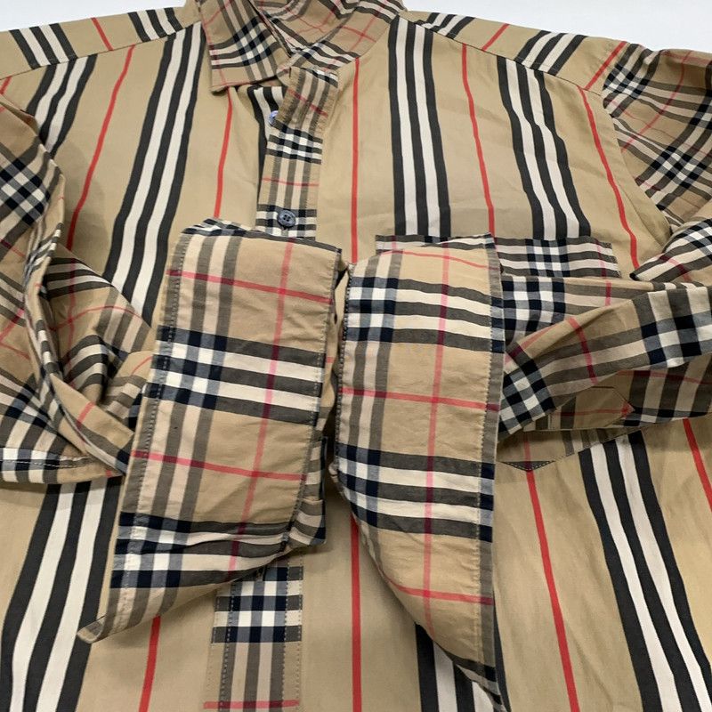 Burberry Burberry Classic Cut Cotton Shirt for Men 0079 Size US L / EU 52-54 / 3 - 13 Thumbnail