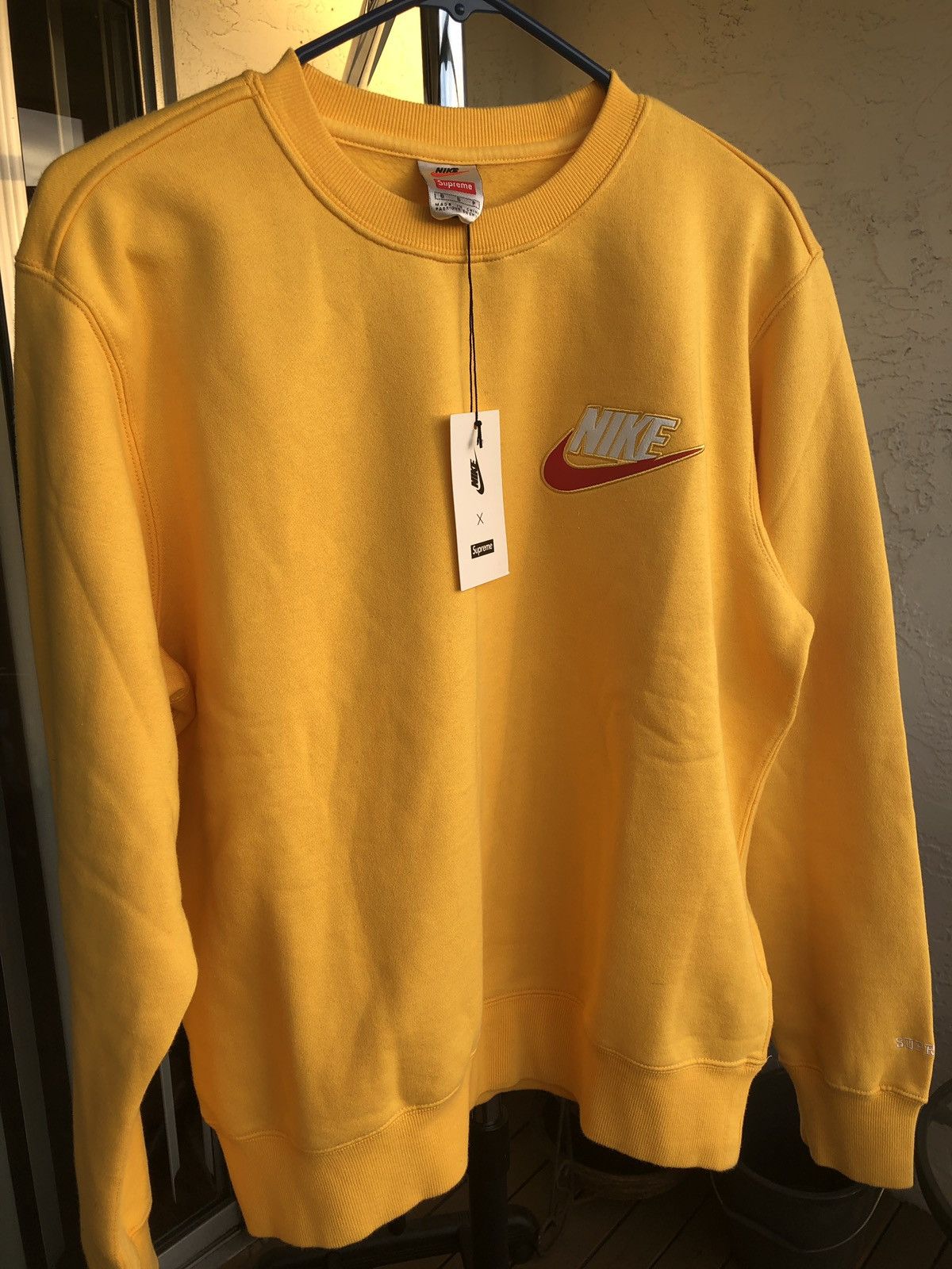 Supreme nike crewneck mustard online