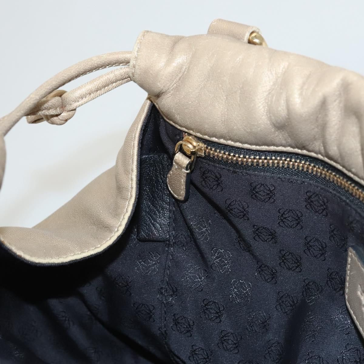 Loewe Loewe Anagram handbag Size ONE SIZE - 10 Thumbnail