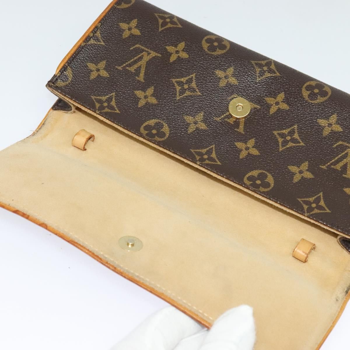Louis Vuitton Louis Vuitton Pochette Twin clutch Size ONE SIZE - 17 Thumbnail