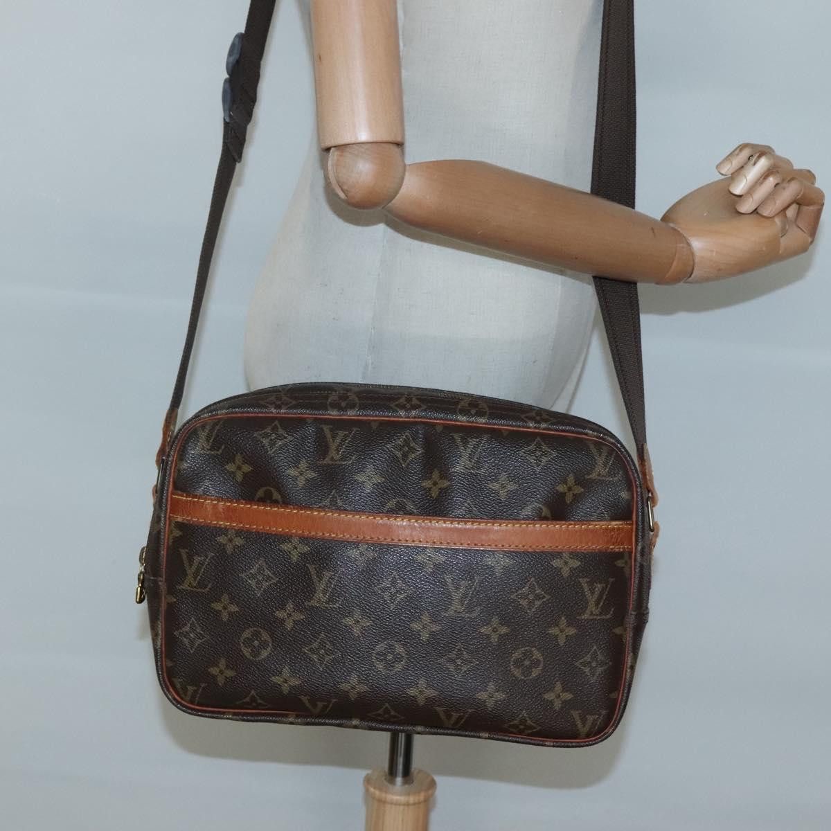 Louis Vuitton Louis Vuitton Reporter pm shoulder Size ONE SIZE - 14 Thumbnail