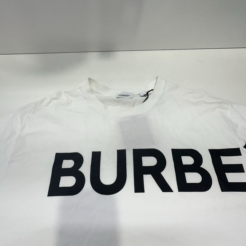 Burberry Burberry Horseferry Oversized White T-Shirt 0079 Size US XXL / EU 58 / 5 - 12 Thumbnail