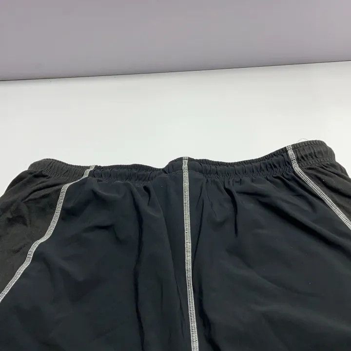 Adidas Alexander Wang Black Tear Logo Casual Shorts 0079 Size 28" / US 6 / IT 42 - 6 Thumbnail