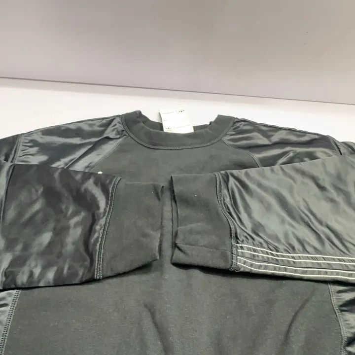 Alexander Wang Adidas Originals x Alexander Wang Long Sleeve Sweatshirt 0079 Size L / US 10 / IT 46 - 8 Thumbnail