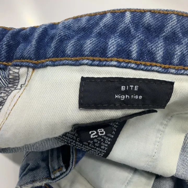 Alexander Wang Alexander Wang Stylish Versatile Denim Shorts 0079 Size 28" / US 6 / IT 42 - 6 Thumbnail