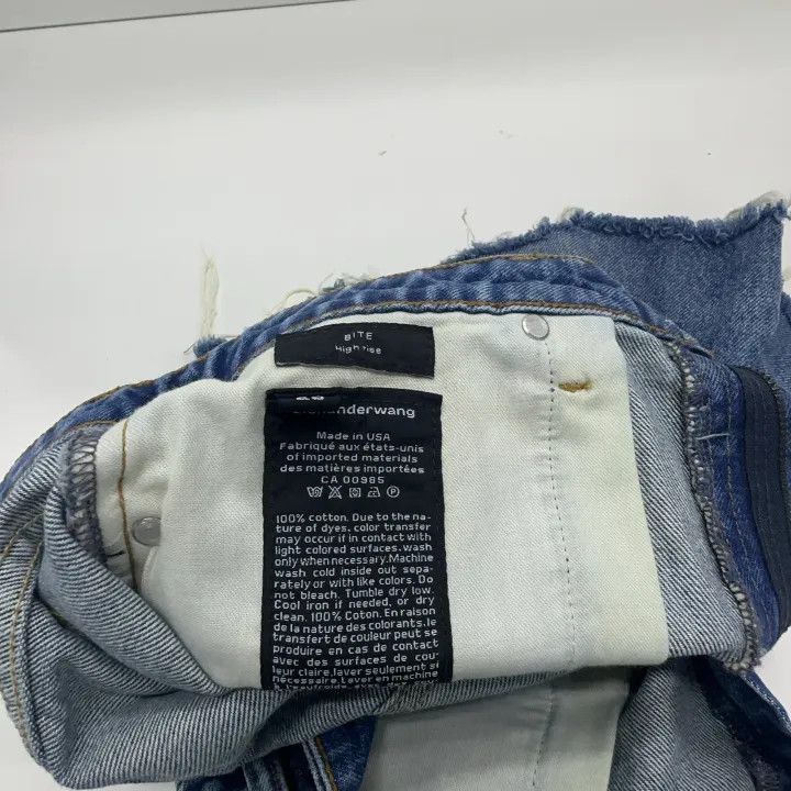 Alexander Wang Alexander Wang Stylish Versatile Denim Shorts 0079 Size 28" / US 6 / IT 42 - 5 Thumbnail