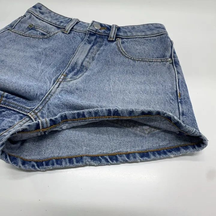 Alexander Wang Alexander Wang Casual Fashion Denim Shorts 0079 Size 25" / US 0 / IT 36 - 10 Thumbnail