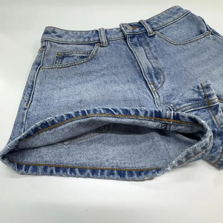 Alexander Wang Alexander Wang Casual Fashion Denim Shorts 0079 Size 25" / US 0 / IT 36 - 9 Thumbnail