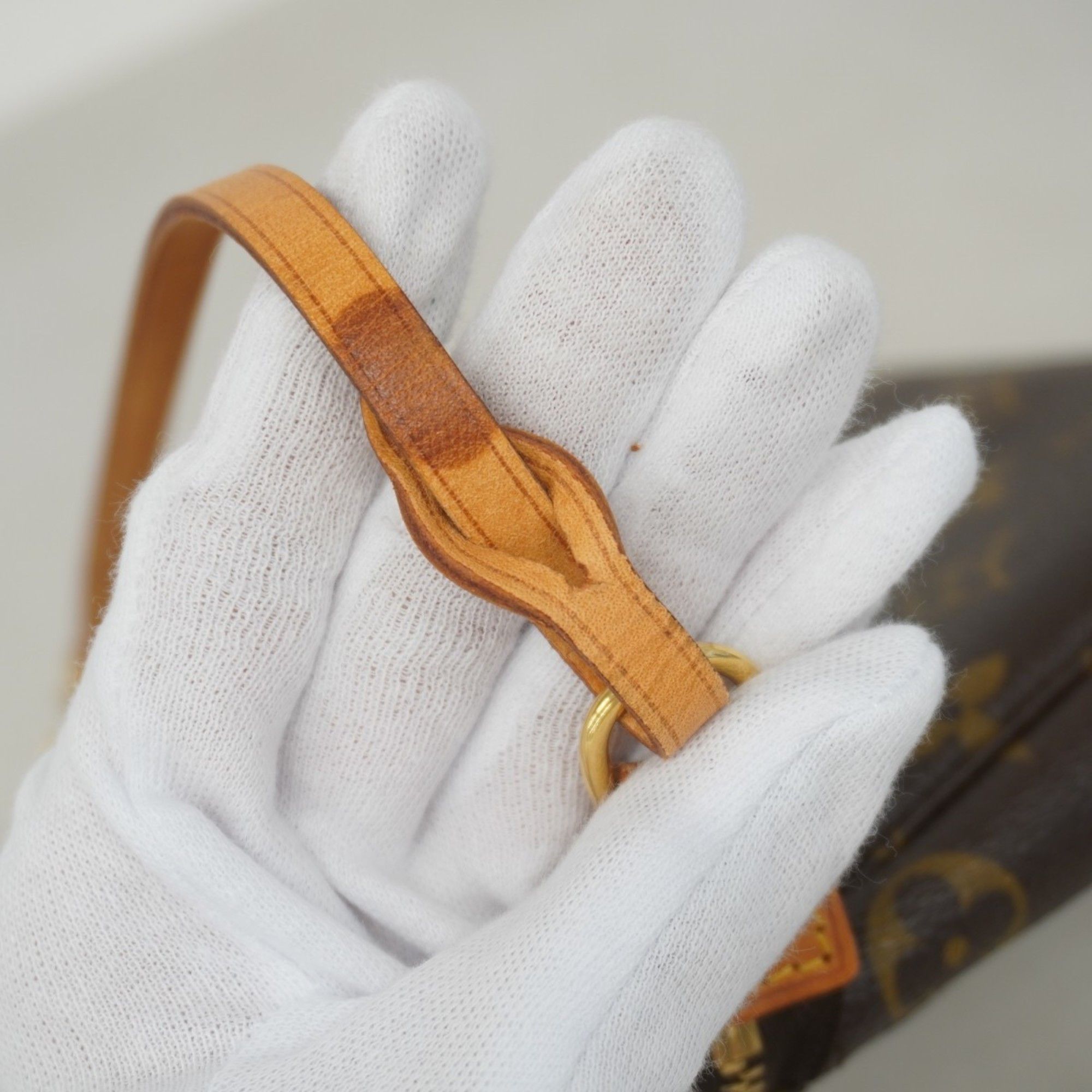 Louis Vuitton Louis Vuitton Pochette Accessoire clutch Size ONE SIZE - 4 Thumbnail