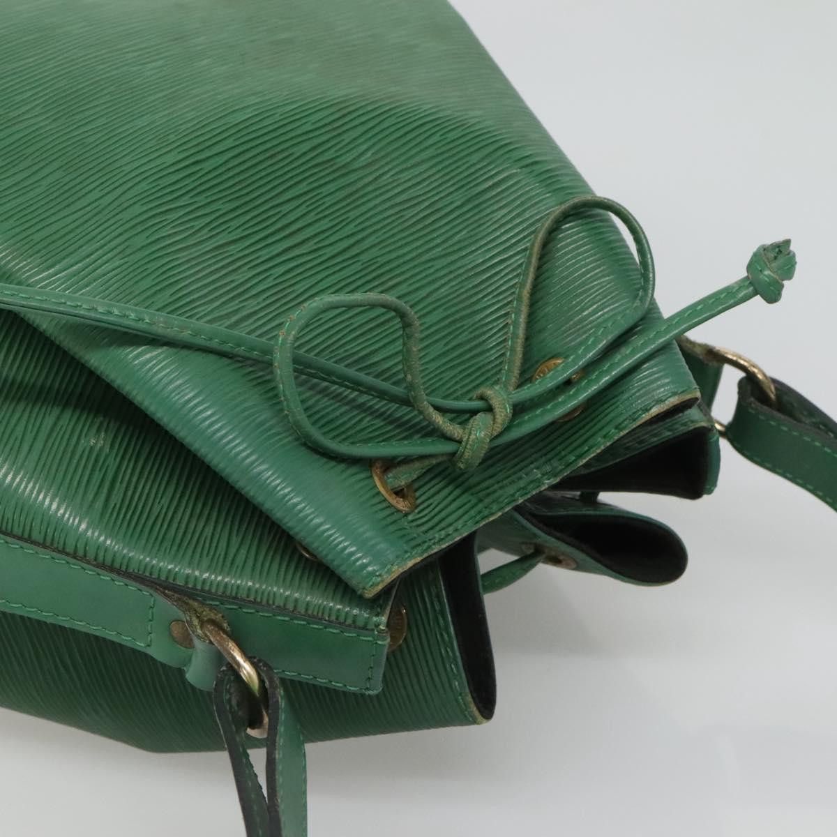 Louis Vuitton Louis Vuitton Petit Noé shoulder Size ONE SIZE - 10 Thumbnail