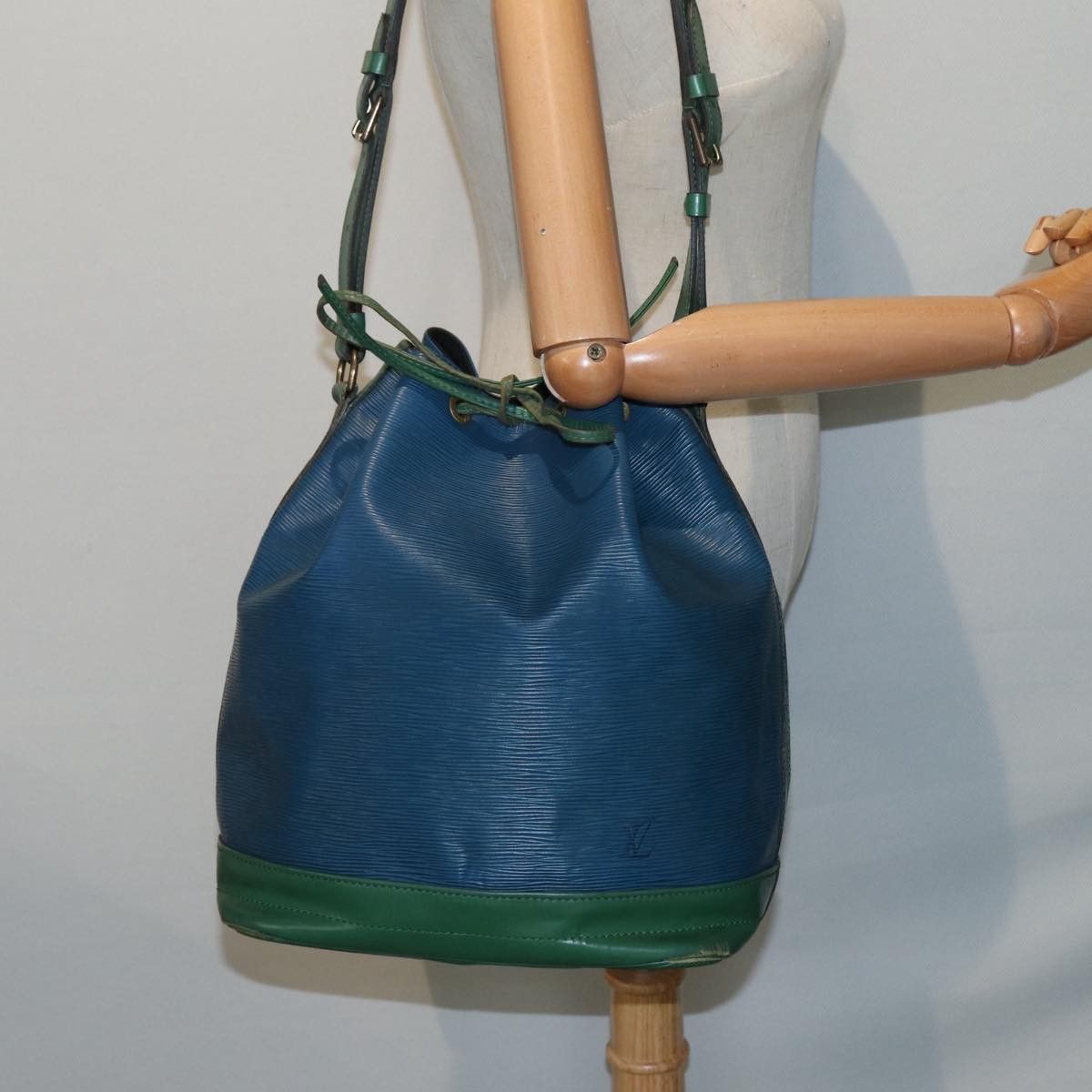 Louis Vuitton Louis Vuitton Noe shoulder Size ONE SIZE - 12 Thumbnail