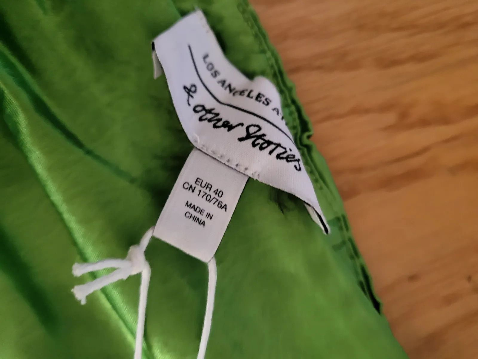 & Other Stories & Other Stories Skirt Size 28" / US 6 / IT 42 - 2 Thumbnail