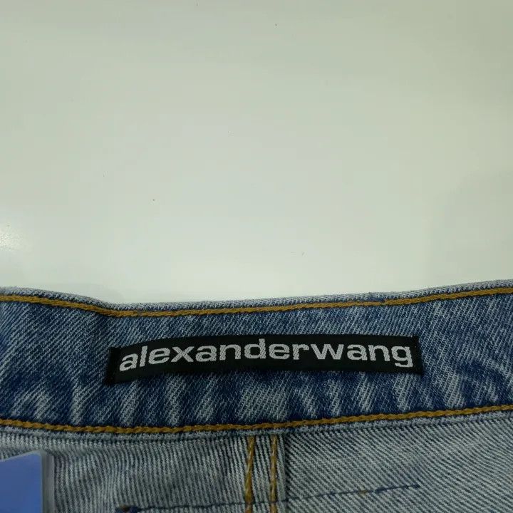 Alexander Wang Alexander Wang Casual Chic Straight Leg Jeans 0079 Size 24" / US 00 / IT 34 - 4 Thumbnail
