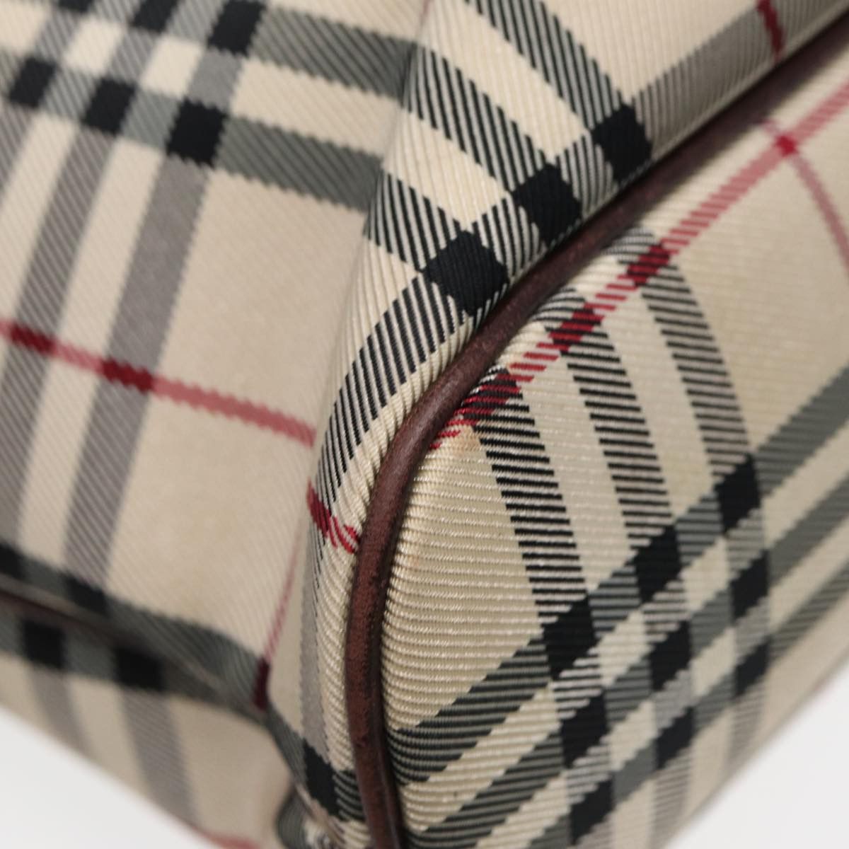 Burberry Burberry Nova Check handbag Size ONE SIZE - 18 Thumbnail
