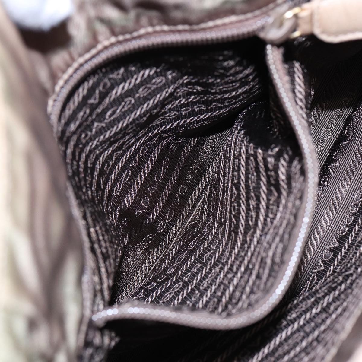 Prada Prada Tessuto shoulder Size ONE SIZE - 23 Thumbnail