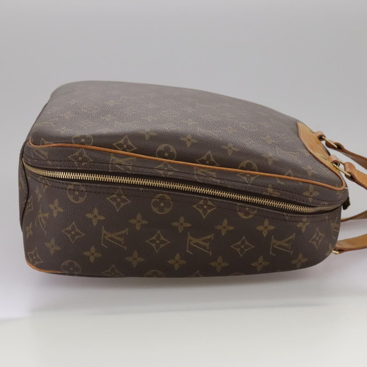 Louis Vuitton Louis Vuitton Excursion handbag Size ONE SIZE - 4 Thumbnail