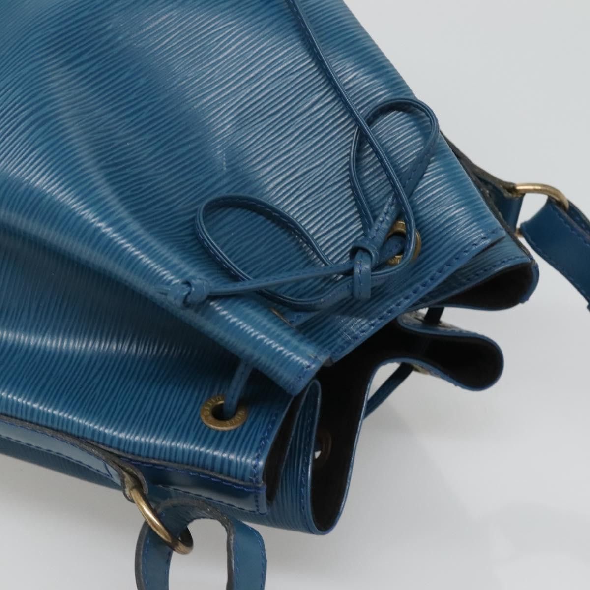 Louis Vuitton Louis Vuitton Petit Noé shoulder Size ONE SIZE - 19 Thumbnail