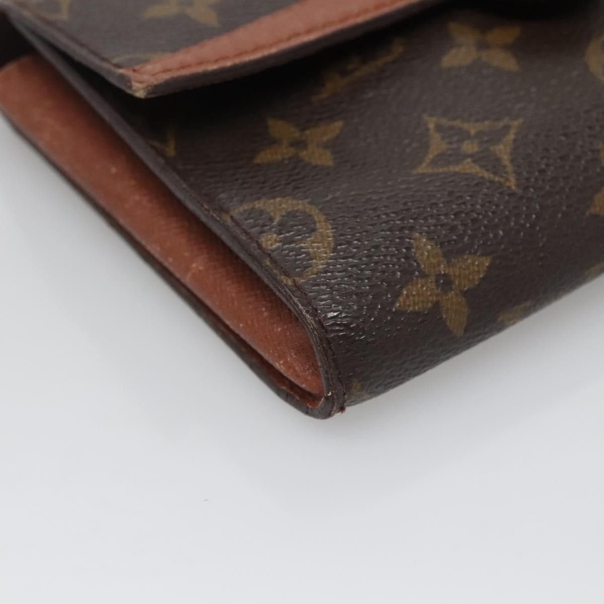 Louis Vuitton Louis Vuitton Arche clutch Size ONE SIZE - 6 Thumbnail