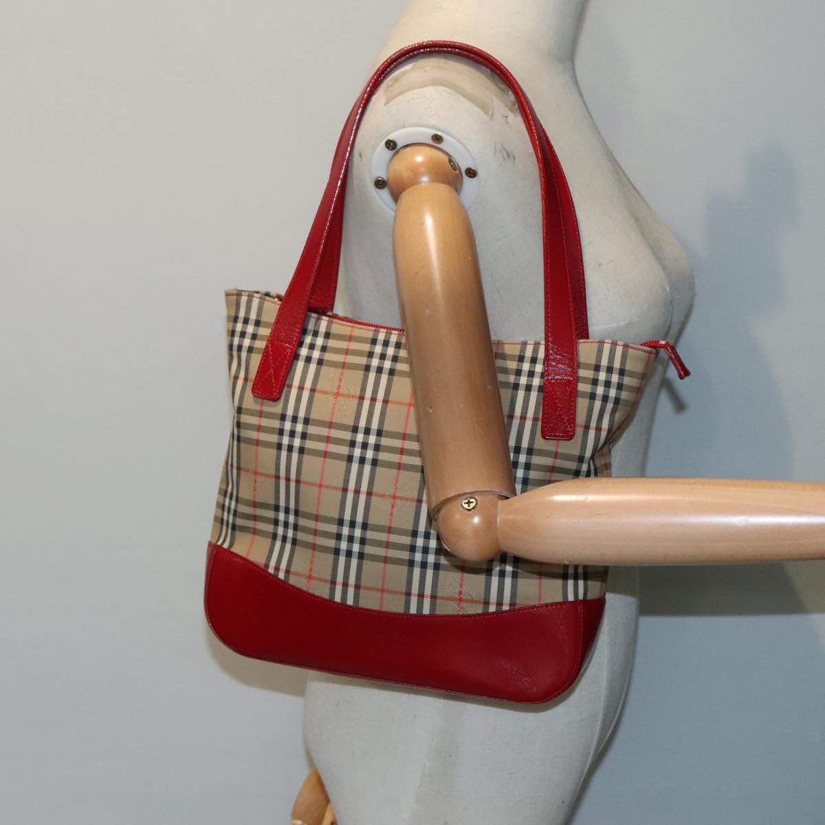 Burberry Burberry Nova Check handbag Size ONE SIZE - 14 Thumbnail