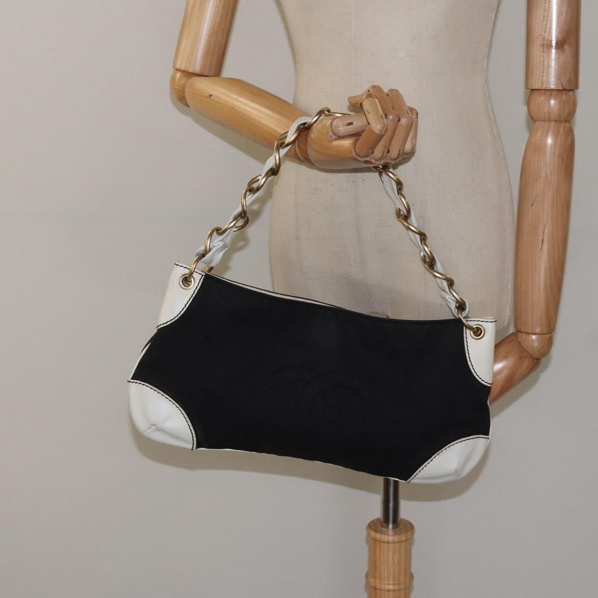 Chanel Chanel Coco Mark shoulder Size ONE SIZE - 14 Thumbnail