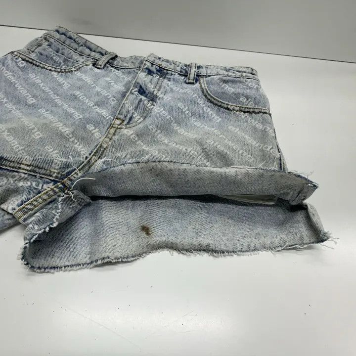 Alexander Wang Alexander Wang Logo Denim Shorts for Women 0079 Size 28" / US 6 / IT 42 - 6 Thumbnail