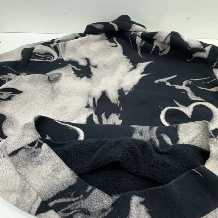 Alexander Wang Alexander Wang Heart Print High Neck Sweatshirt 0079 Size XS / US 0-2 / IT 36-38 - 8 Thumbnail