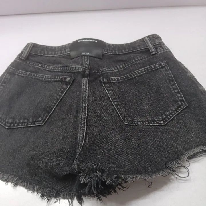 Alexander Wang Alexander Wang Distressed Raw Hem Denim Shorts 0079 Size 26" / US 2 / IT 38 - 8 Thumbnail