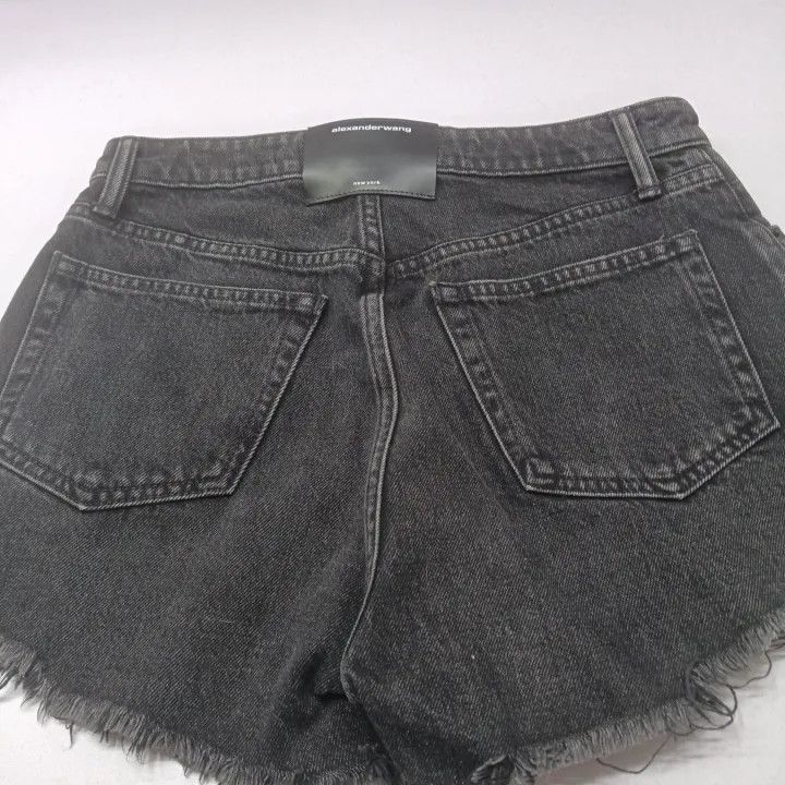Alexander Wang Alexander Wang Distressed Raw Hem Denim Shorts 0079 Size 26" / US 2 / IT 38 - 5 Thumbnail