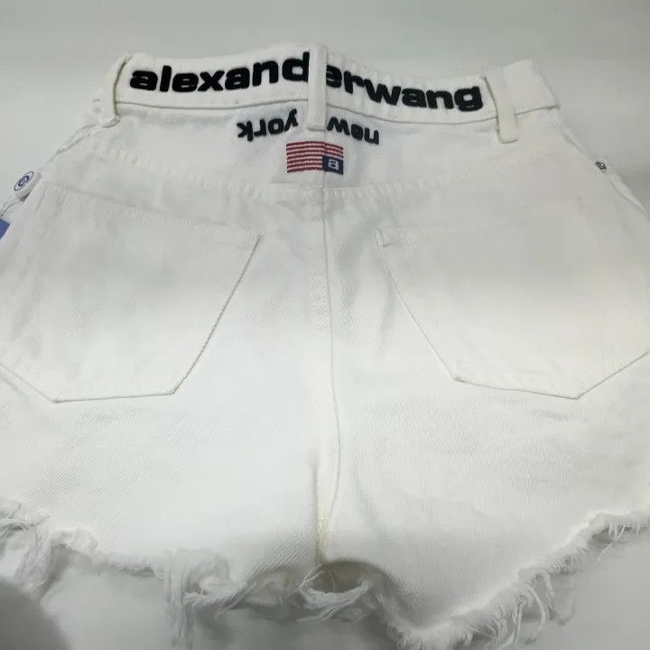Alexander Wang Alexander Wang Distressed White Denim Shorts 0079 Size 27" / US 4 / IT 40 - 8 Thumbnail