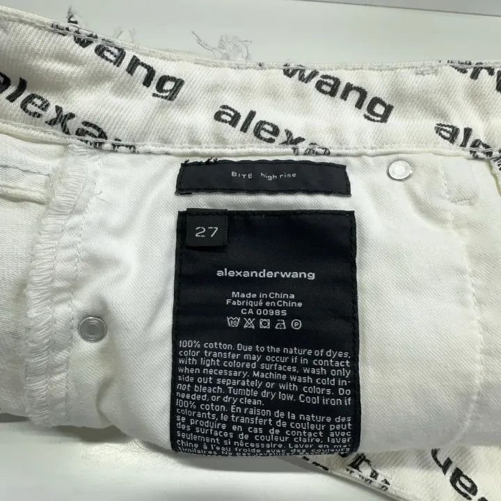 Alexander Wang Alexander Wang Logo Print Casual Shorts for Women 0079 Size 27" / US 4 / IT 40 - 4 Thumbnail