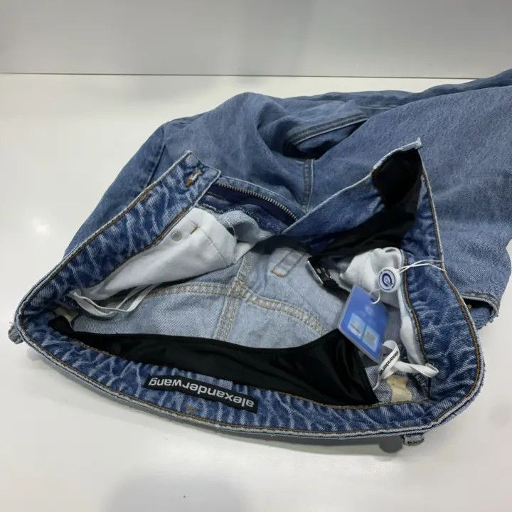 Alexander Wang Alexander Wang Asymmetric Flare High-Waisted Jeans 0079 Size 26" / US 2 / IT 38 - 6 Thumbnail