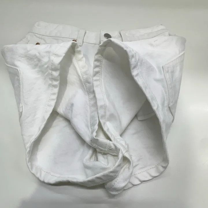 Alexander Wang Alexander Wang White High-Waisted Denim Shorts 0079 Size 26" / US 2 / IT 38 - 7 Thumbnail